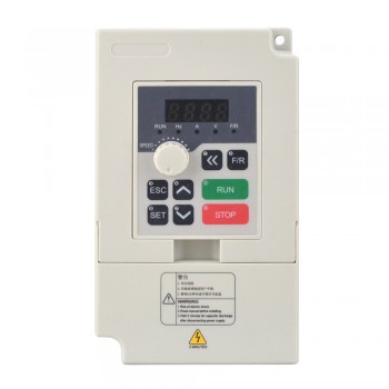 VFD Frequenzumrichter 2.2KW 3HP 5A 380V Motorumrichter mit Variabler Frequenz für Spindelmotoren